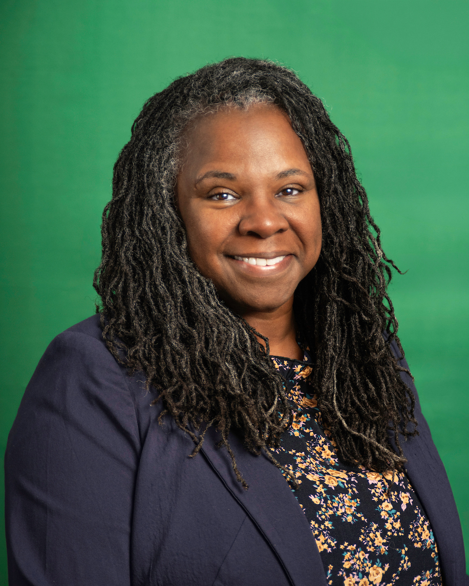 Audra Williams headshot