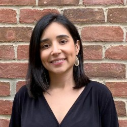 Isamar Almeida